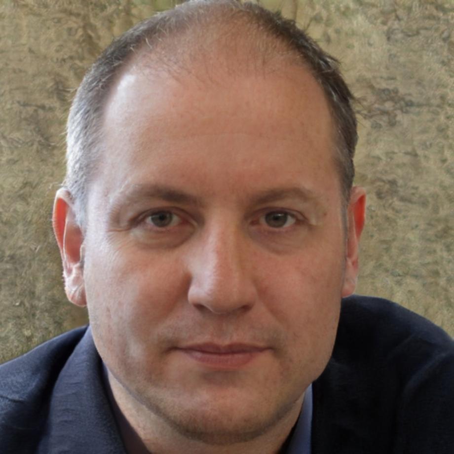 Guillem Torrent, Director Financiero